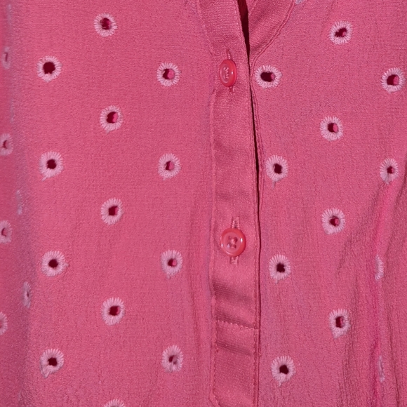 Lauren Conrad V-Neck Blouse size XL - Picture 4 of 6